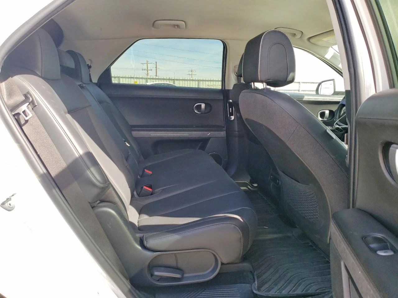 Hyundai Ioniq 5 SEL / DISTRONIC / HARMAN / ПОДГРЕВИ, снимка 11 - Автомобили и джипове - 54748148