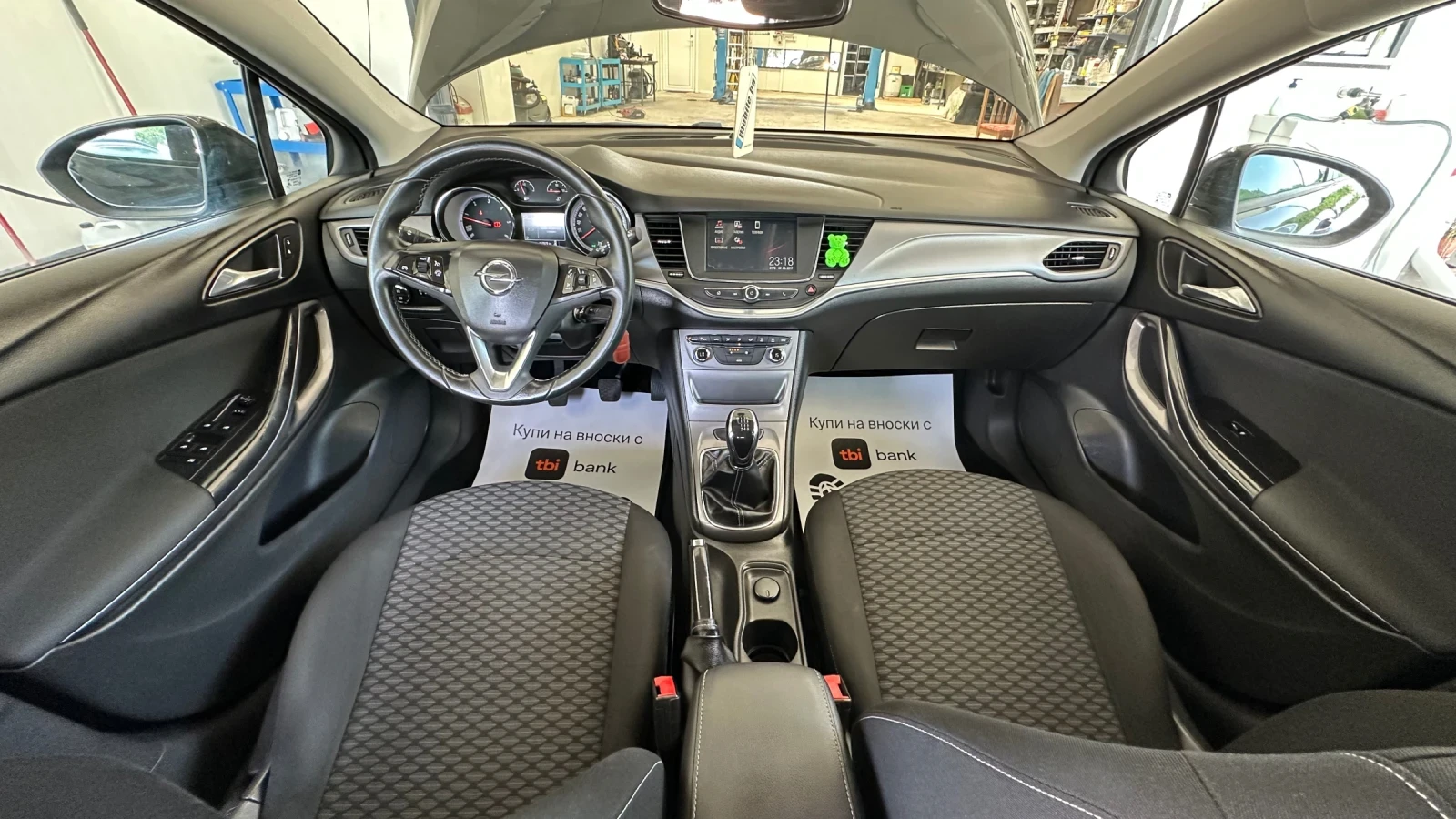 Opel Astra Лед Нави Car Play 6 скорости Климатроник , снимка 11 - Автомобили и джипове - 55102300
