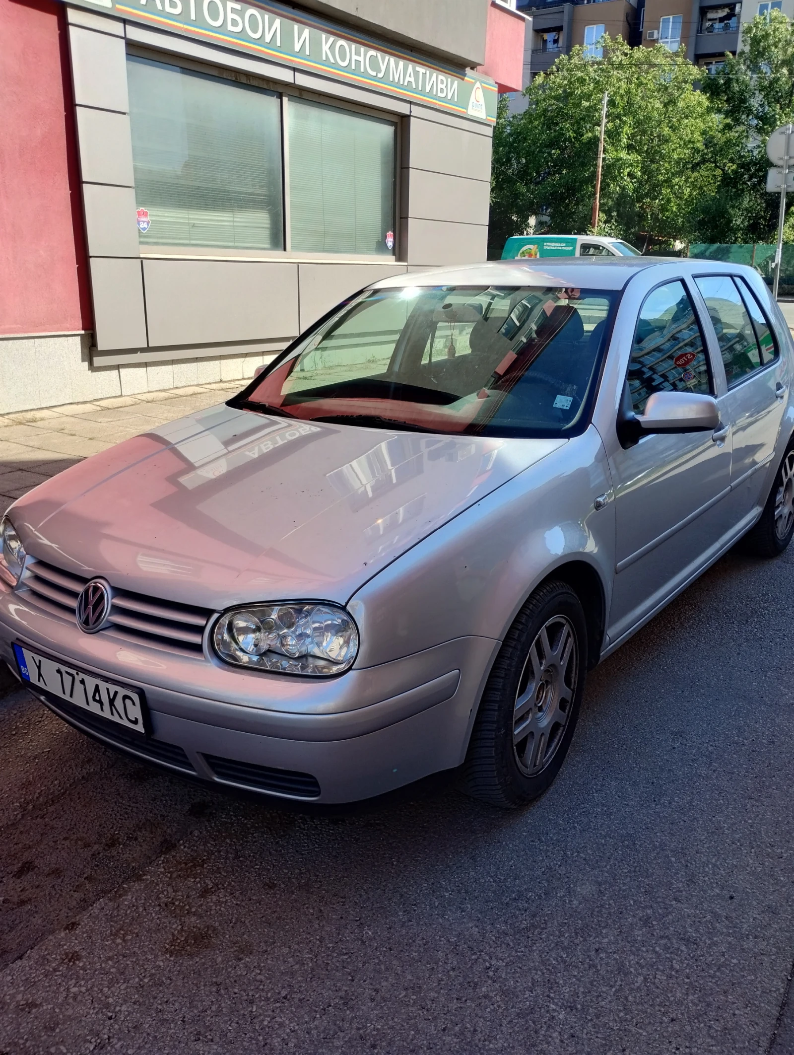 VW Golf Голф 4, снимка 2 - Автомобили и джипове - 55244056