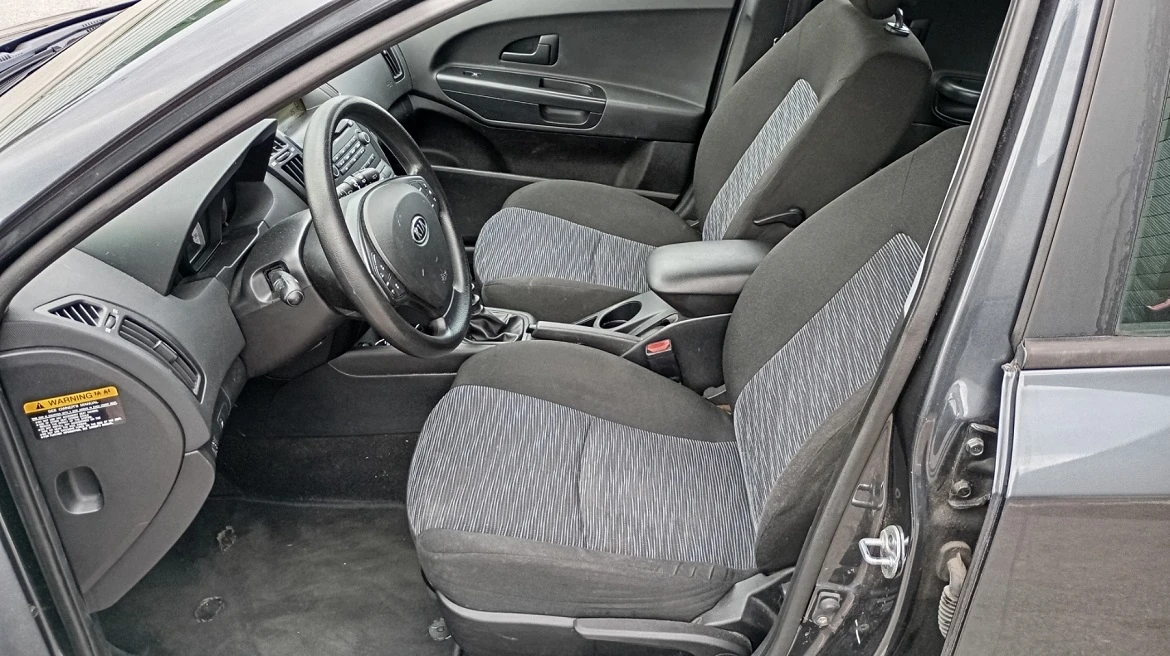 Kia Ceed 1.4 CVVT, снимка 8 - Автомобили и джипове - 55269818