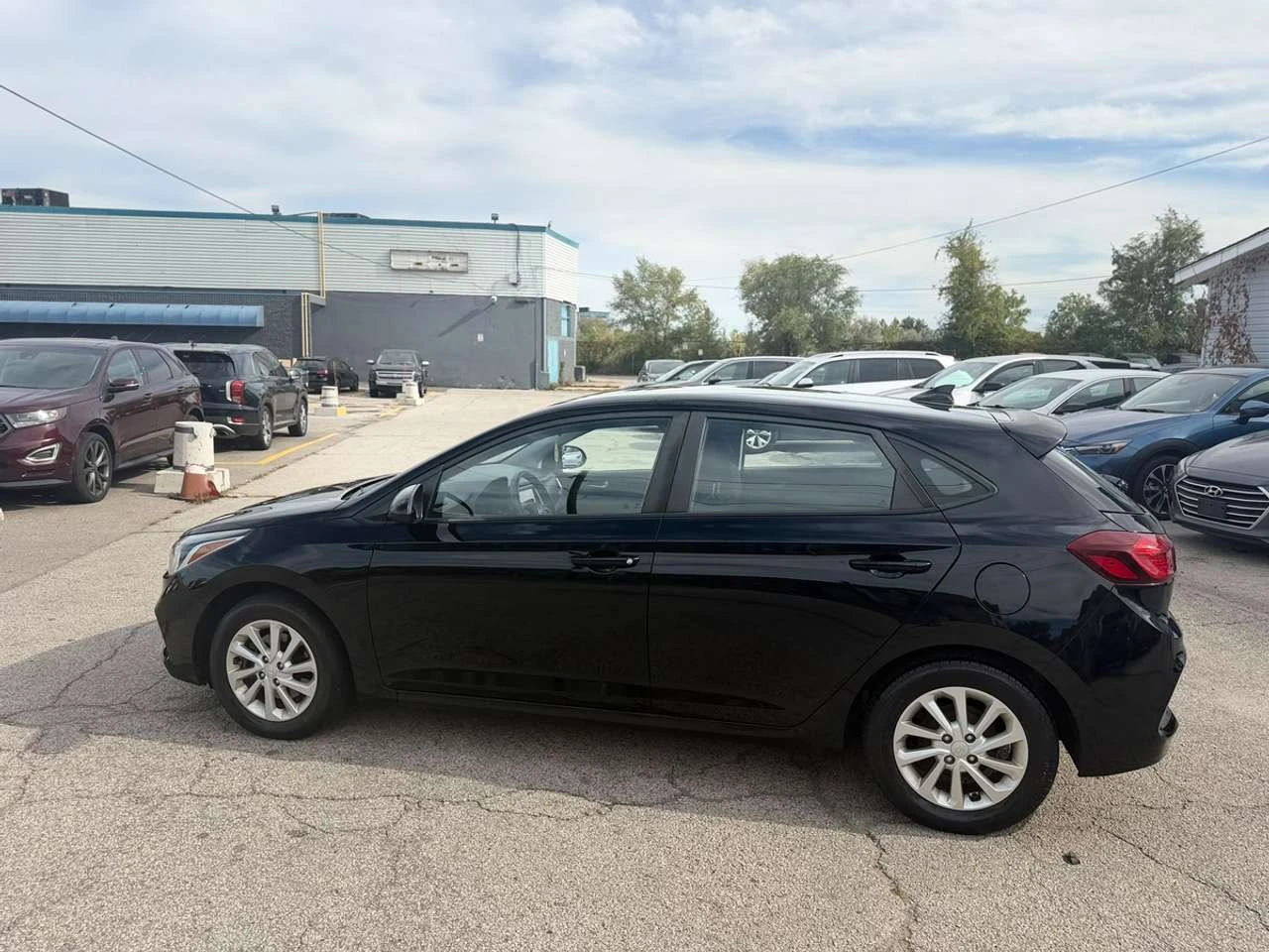 Hyundai Accent SEL, снимка 8 - Автомобили и джипове - 56541173