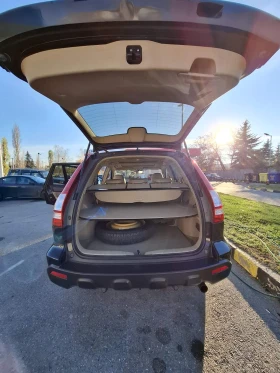 Honda Cr-v 2.0 Гаранция 6м./Газ/4х4/Кожа/Пано/Подгрев/История, снимка 14