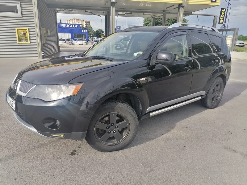 Mitsubishi Outlander, снимка 17 - Автомобили и джипове - 47098114