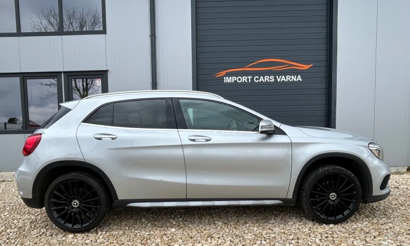 Mercedes-Benz GLA 200 4Matic Aut 2015 AMG Line Xenon Led, снимка 3 - Автомобили и джипове - 49273408