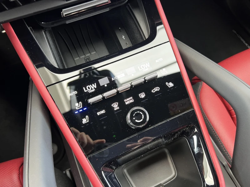 Porsche Cayenne GTS/FACELIFT/BURMESTER/360/HEAD UP/TV/MATRIX/22/, снимка 12 - Автомобили и джипове - 51217961