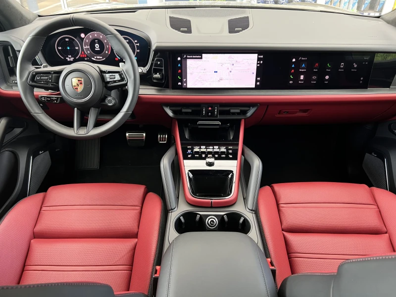 Porsche Cayenne GTS/FACELIFT/BURMESTER/360/HEAD UP/TV/MATRIX/22/, снимка 14 - Автомобили и джипове - 51217961