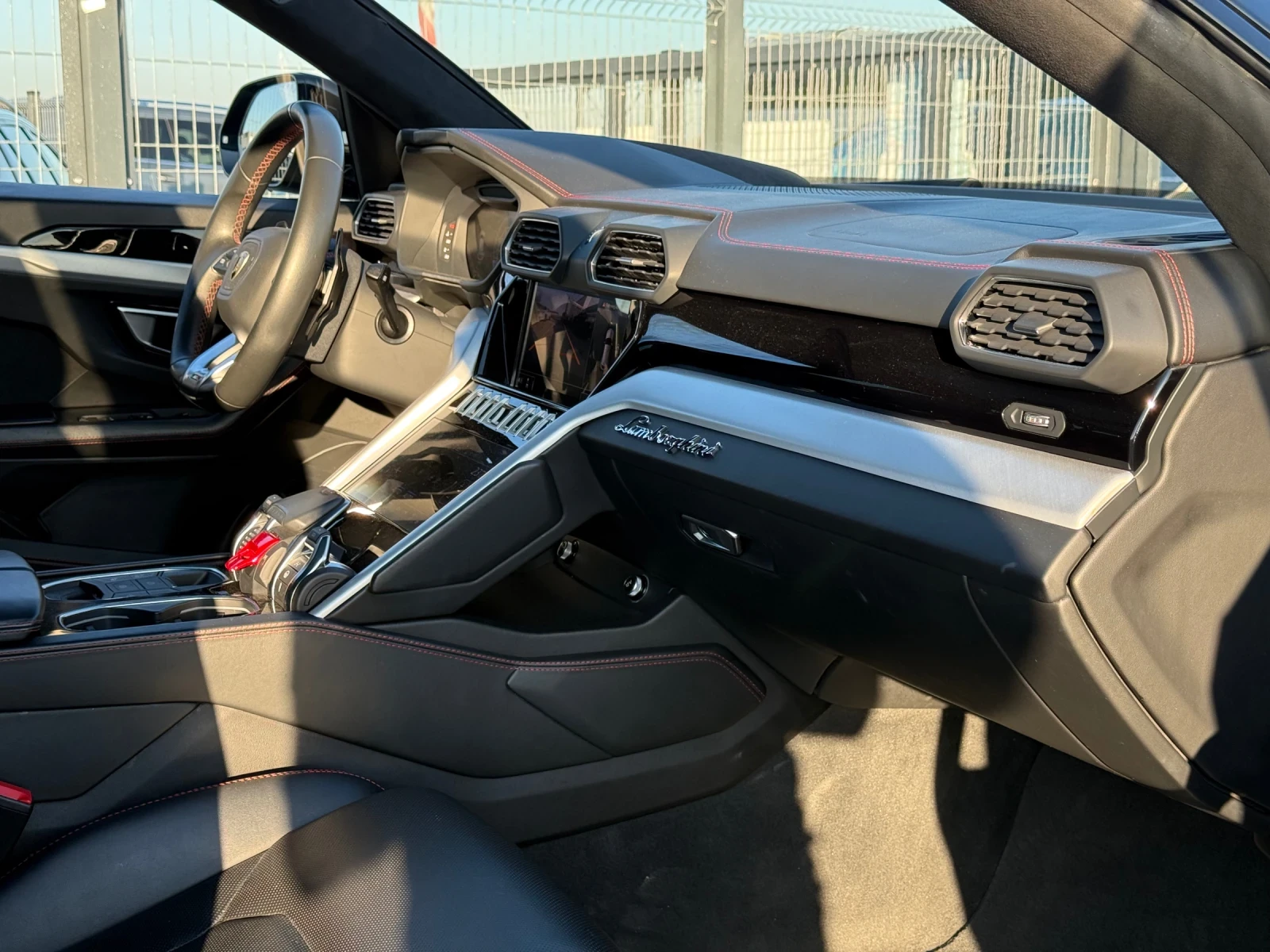 Lamborghini Urus 2021г* 90.000КМ* 800к.с* FULL MAX* УНИКАТ*  - изображение 10