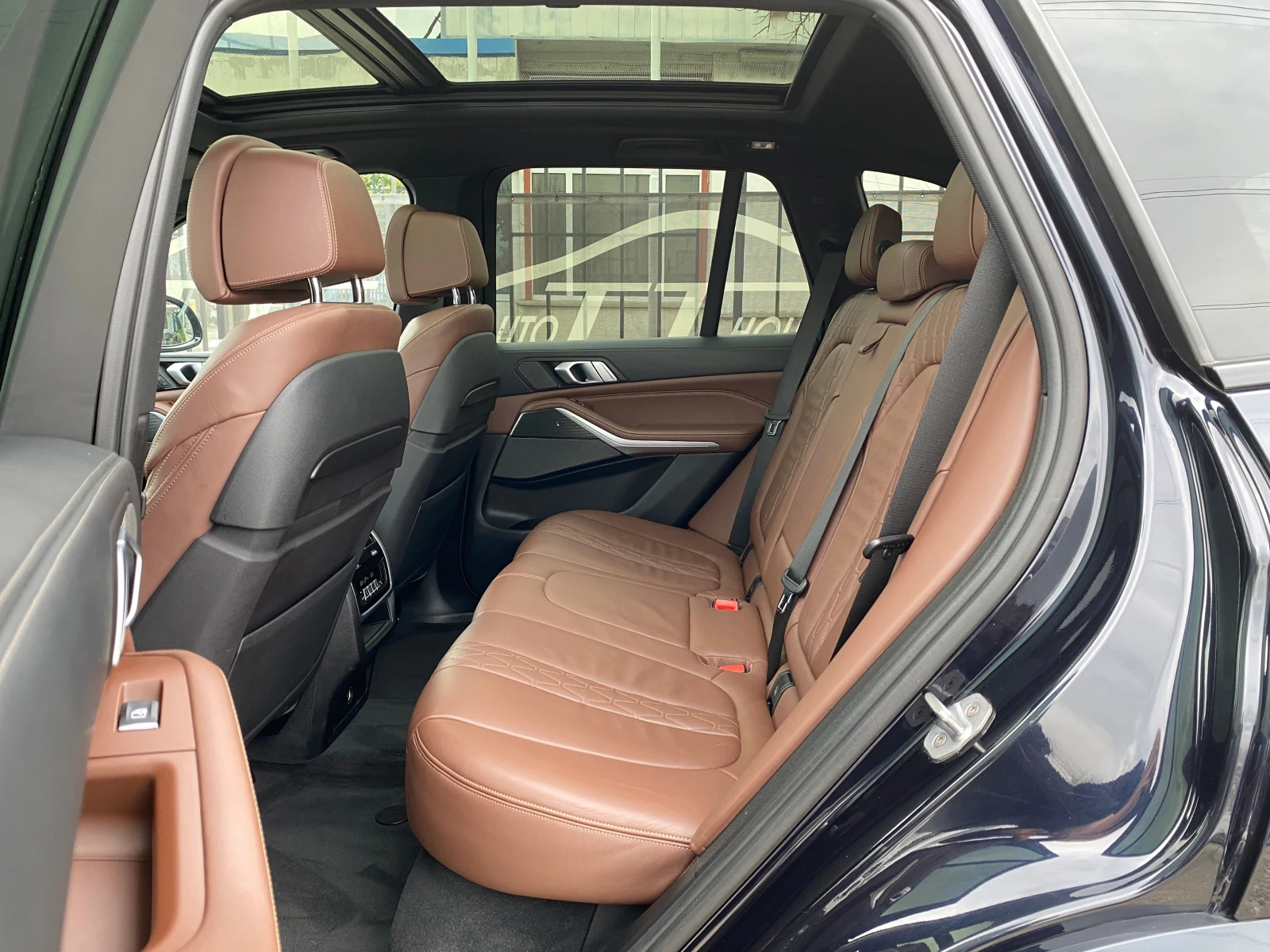 BMW X5 40i* M-Sport* Individual* Sky Lounge* MAX FULL*  | Mobile.bg � ����������� 14
