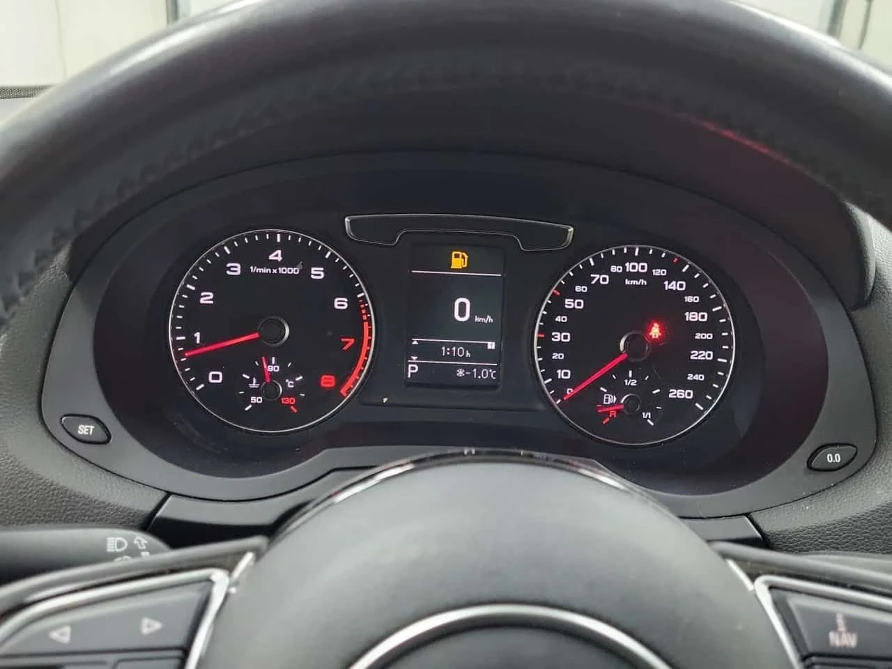 Audi Q3 * PROGRESSIV * CARFAX * БЕЗ ПЪРВОНАЧАЛНА ВНОСКА, снимка 11 - Автомобили и джипове - 53760411