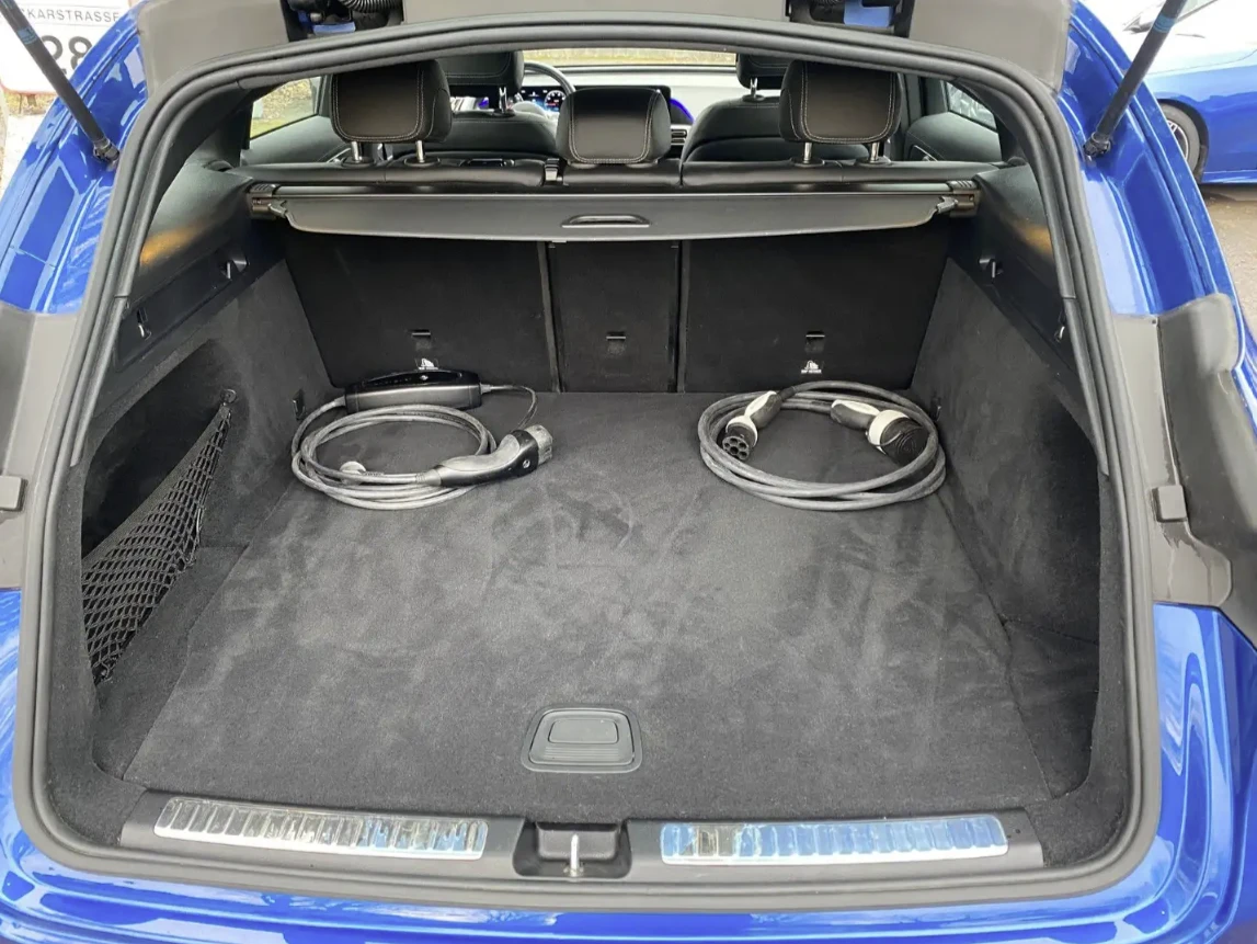 Mercedes-Benz EQC, снимка 15 - Автомобили и джипове - 54054152