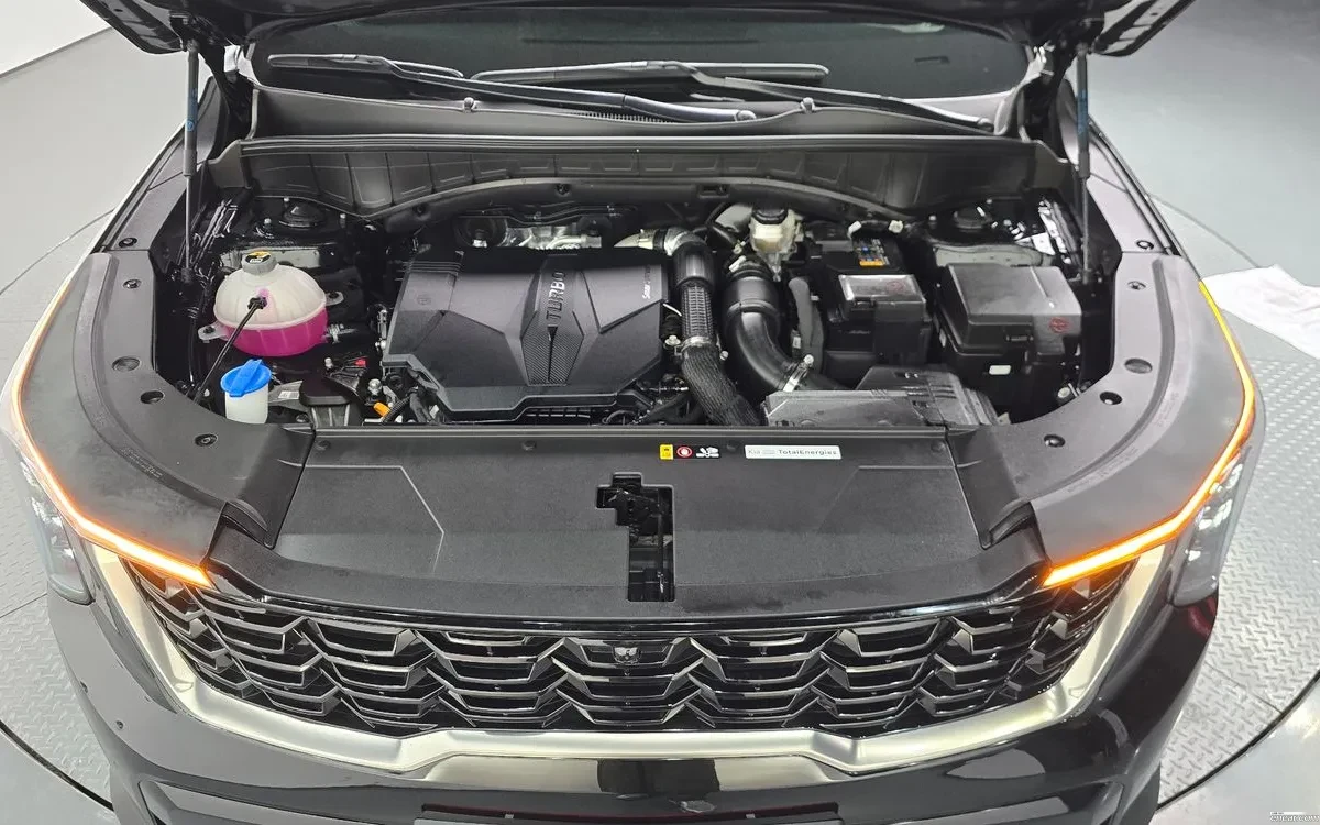 Kia Sorento 2.5L Turbo GDI , снимка 6 - Автомобили и джипове - 54612138