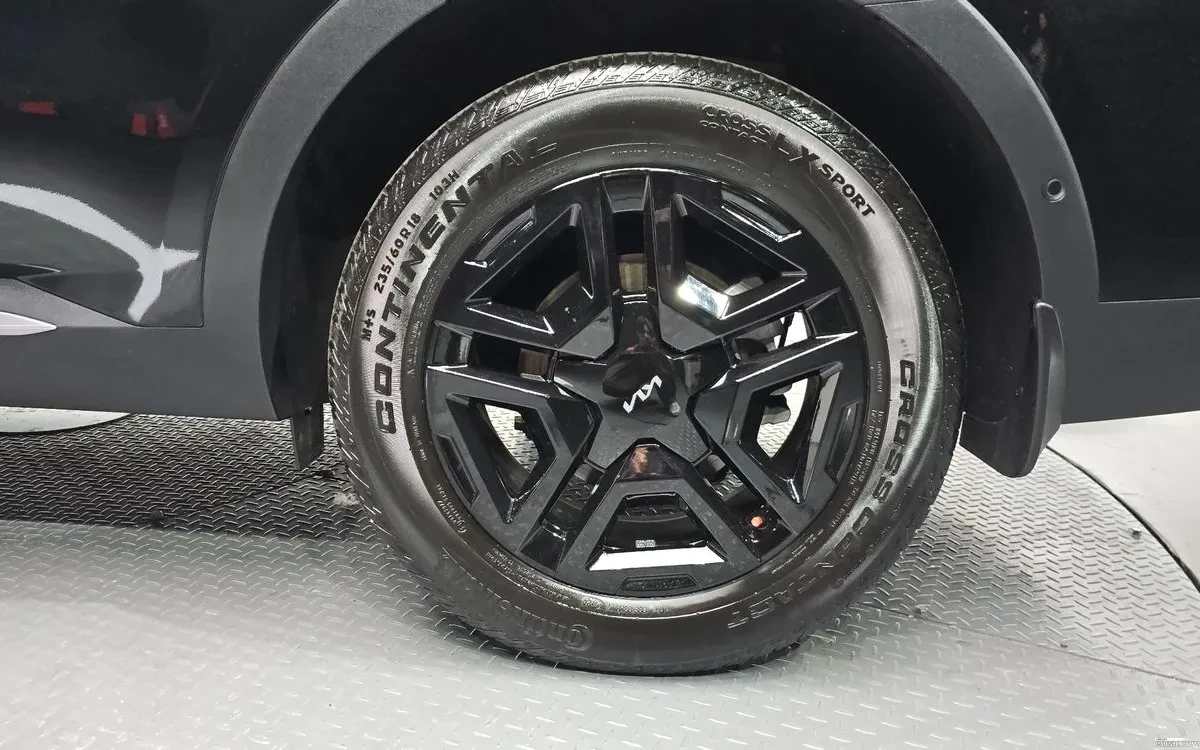 Kia Sorento 2.5L Turbo GDI , снимка 17 - Автомобили и джипове - 54612138