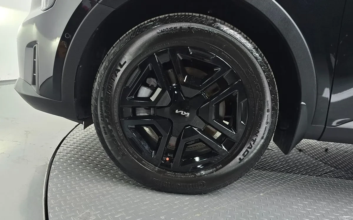 Kia Sorento 2.5L Turbo GDI , снимка 5 - Автомобили и джипове - 54612138