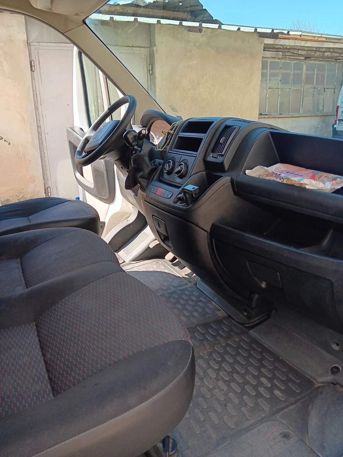 Peugeot Boxer 2000 - изображение 8