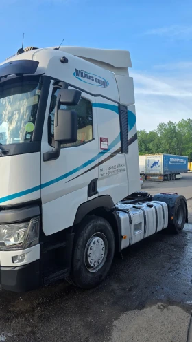 Renault T undefined | Auto.bg — изображение 3