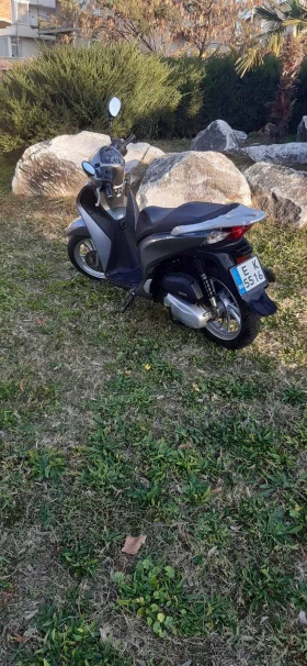 Honda Sh 150, снимка 3