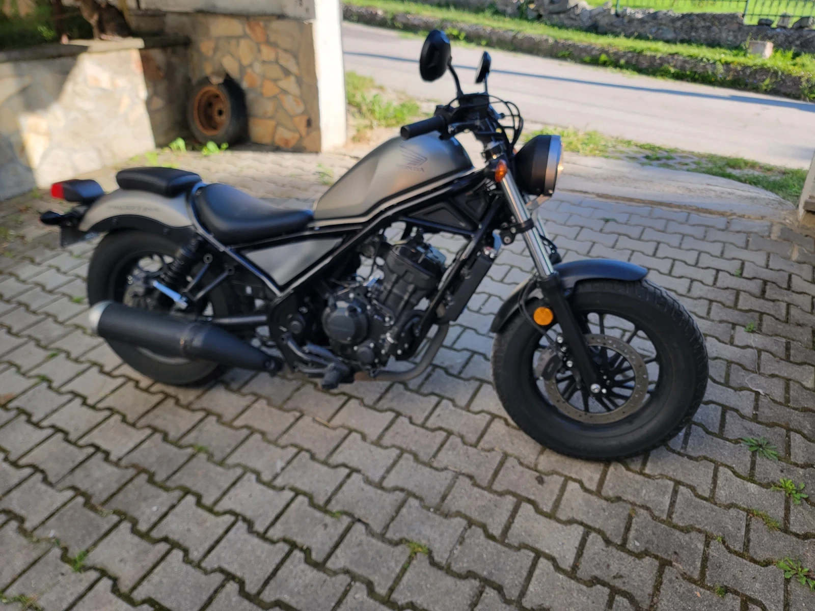 Honda Rebel