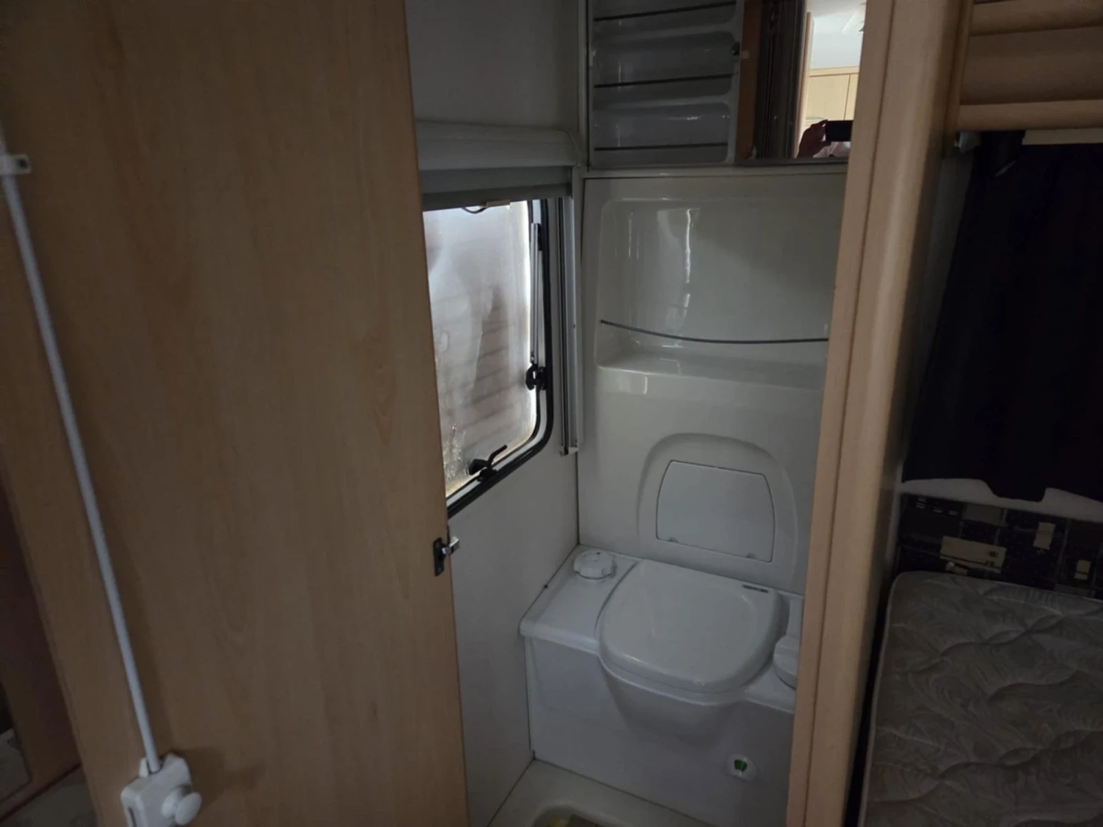 Каравана Chateau 450 - изображение 5