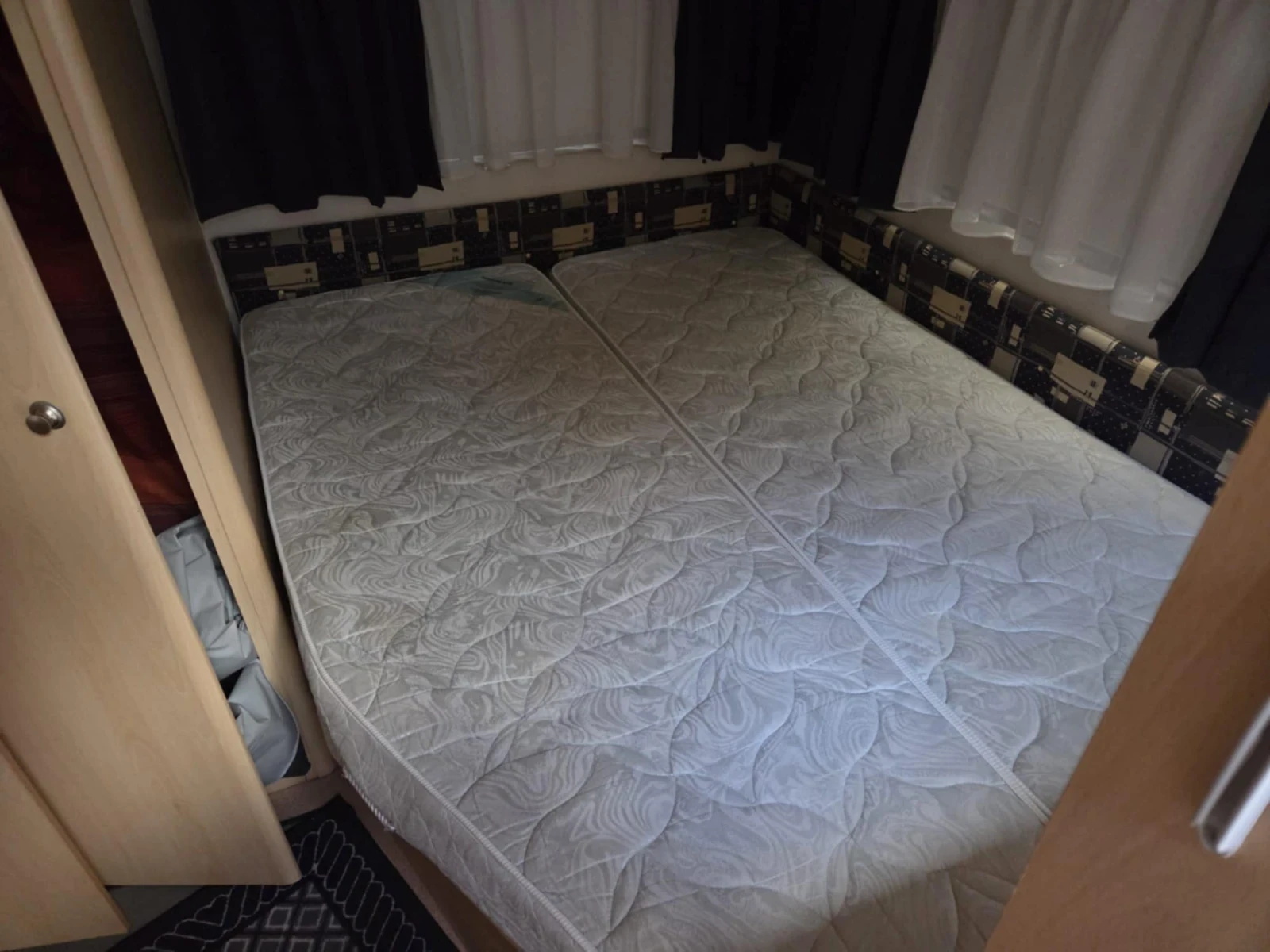 Каравана Chateau 450 - изображение 6