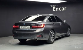 BMW 320 d DIGITAL* HEAD-UP* AMBIENT* SUNROOF* МЪРТВА ТОЧКА, снимка 3