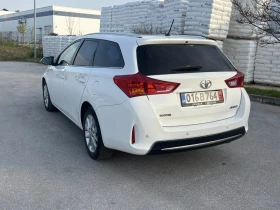 Toyota Auris 1.6 АВТОМАТИК , снимка 6