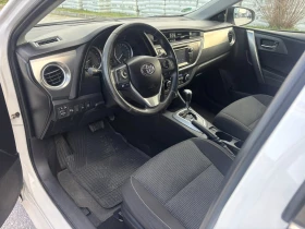 Toyota Auris 1.6 АВТОМАТИК , снимка 12