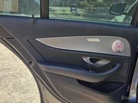 Mercedes-Benz E 300 AMG PACK* DIGITAL* BURMESTER* 360 CAM* HEAD-UP* , снимка 16