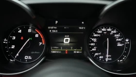 Alfa Romeo Giulia Ti Sport Q4, снимка 8