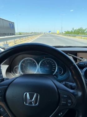 Honda Accord Gen 8     Exclusive Plus, снимка 10