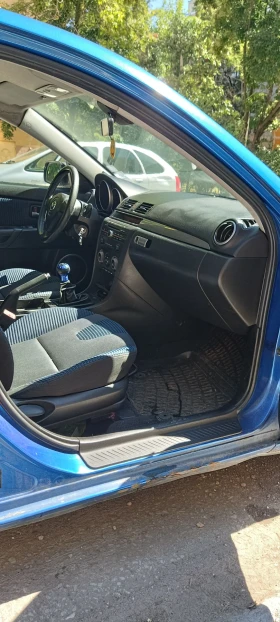 Mazda 3 - 1200 € / 2347.00 лв. - 73695434 12