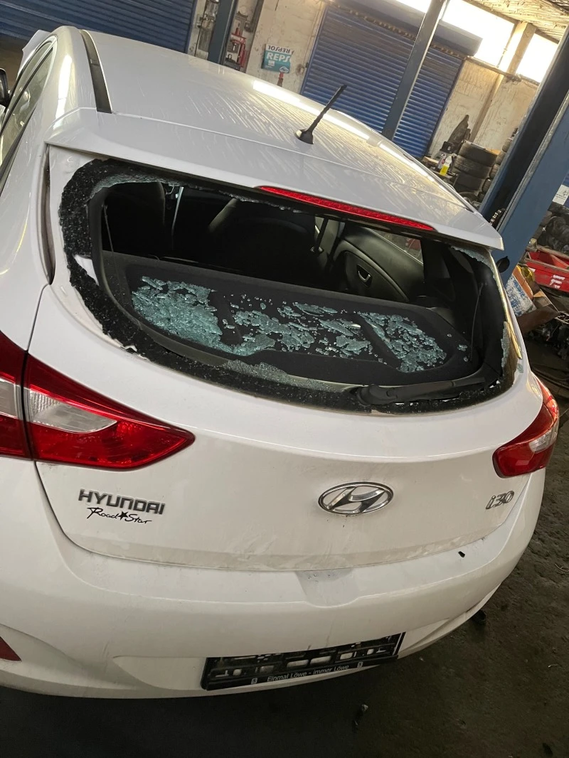 Hyundai I30, снимка 4 - Автомобили и джипове - 39124524