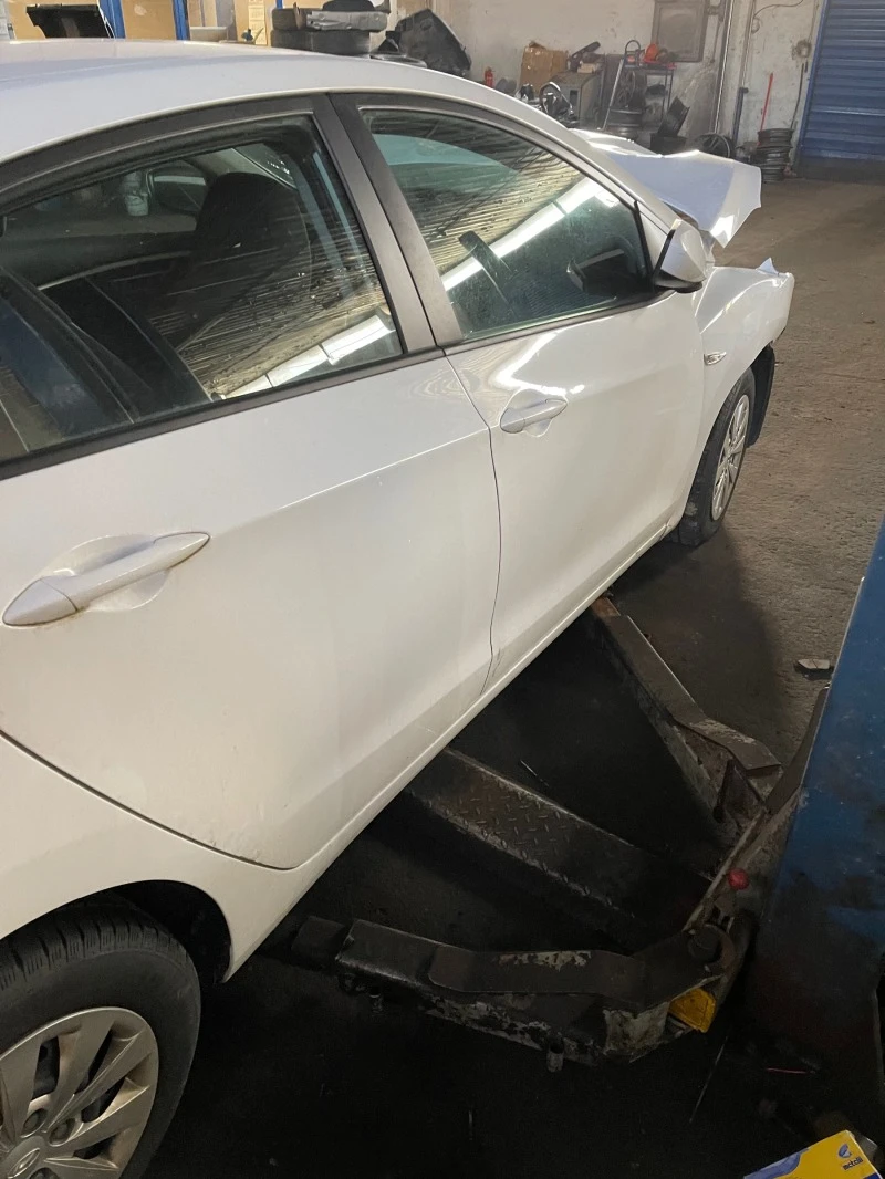 Hyundai I30, снимка 7 - Автомобили и джипове - 39124524