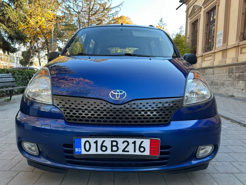 Toyota Yaris verso КАТО НОВ !!!, снимка 4 - Автомобили и джипове - 47883951