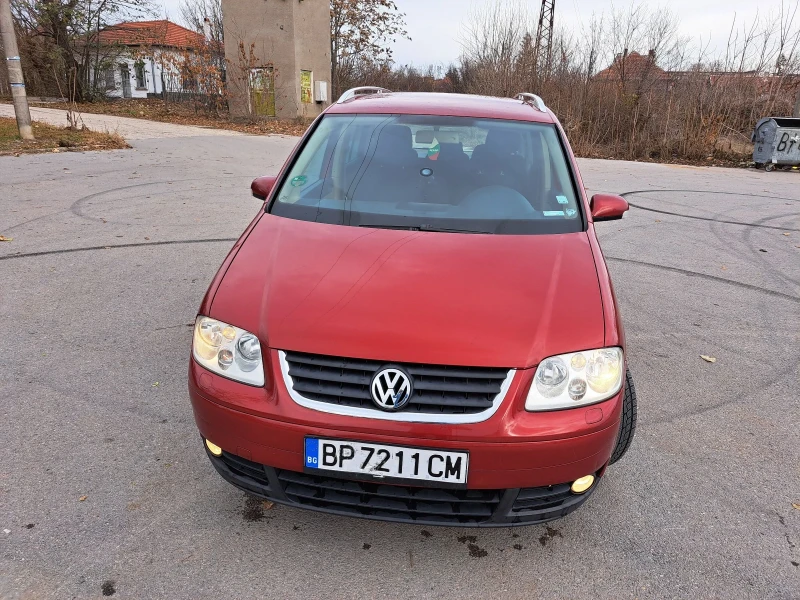 VW Touran, снимка 2 - Автомобили и джипове - 48089681