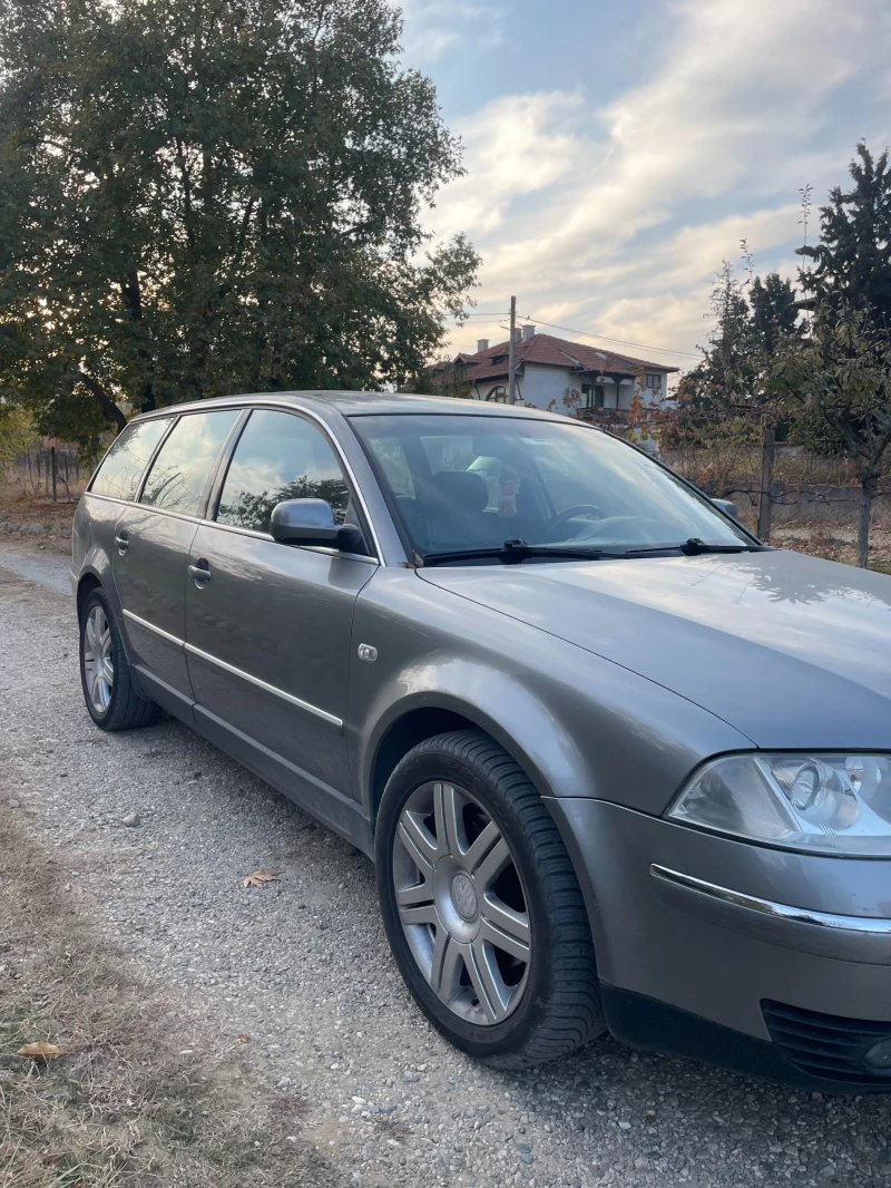 VW Passat 2.5 tdi, снимка 3 - Автомобили и джипове - 48148739