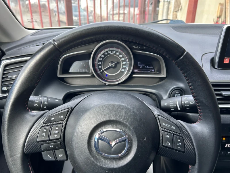 Mazda 3 2.2d, снимка 12 - Автомобили и джипове - 48832522