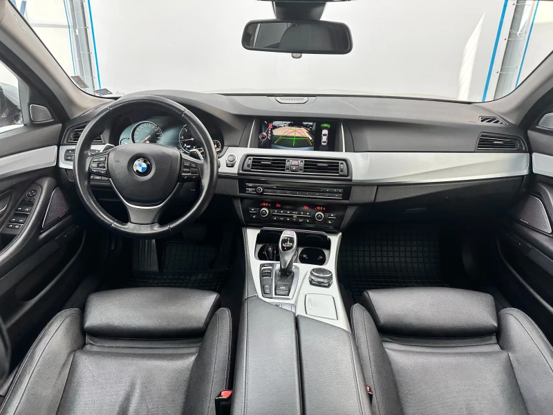BMW 535 535d xDrive* SOFT CLOSE* PANO* AMBIENT* HEAD UP* О, снимка 8 - Автомобили и джипове - 51906173