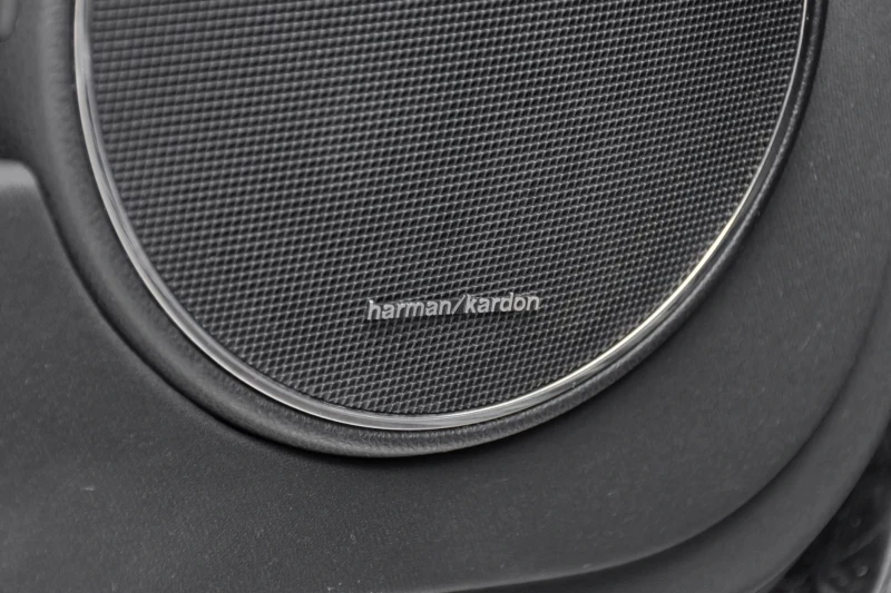 Mercedes-Benz C 220 AMG 646 HARMAN KARDON, снимка 16 - Автомобили и джипове - 51644248