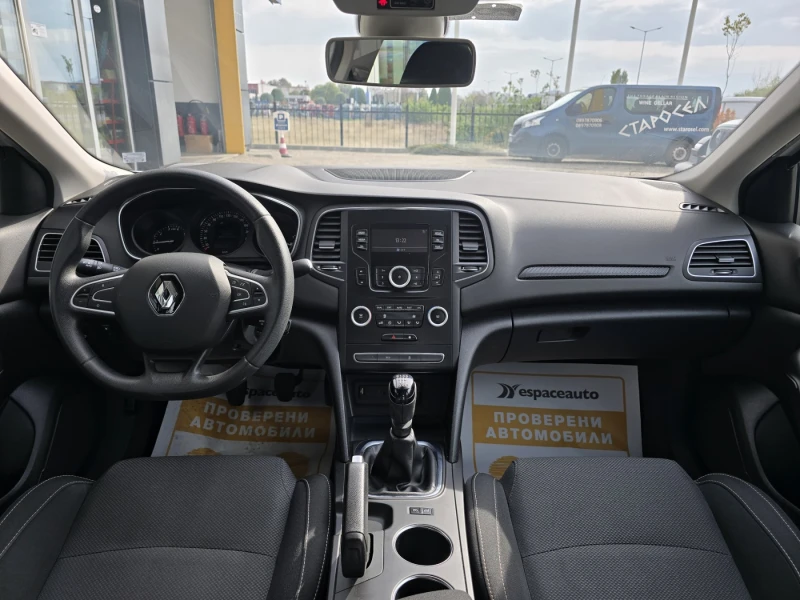 Renault Megane 1.3TCe 140 к.с./Life, снимка 8 - Автомобили и джипове - 52132263