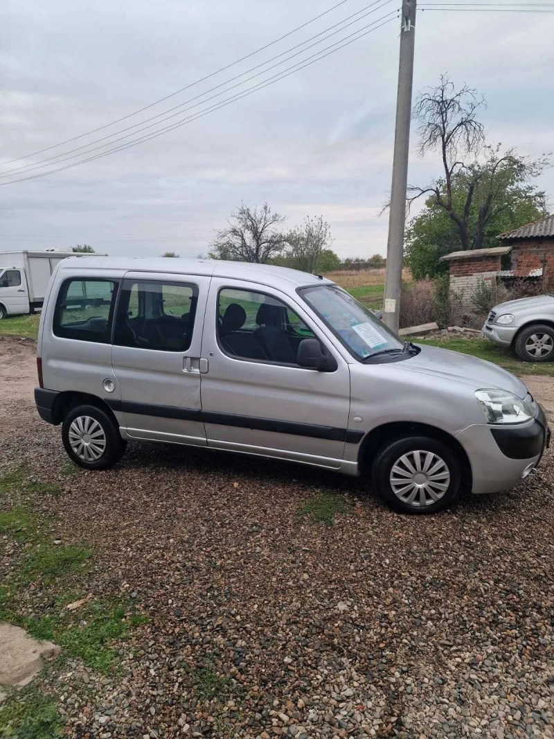 Peugeot Partner, снимка 5 - Автомобили и джипове - 52382389