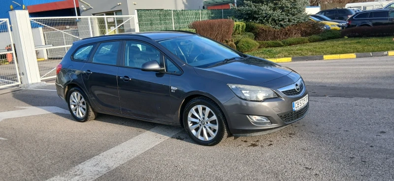 Opel Astra 1.7 CDI ТИТАНИМ