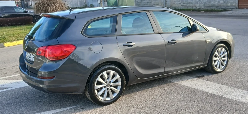 Opel Astra 1.7 CDI ТИТАНИМ, снимка 3 - Автомобили и джипове - 52821391