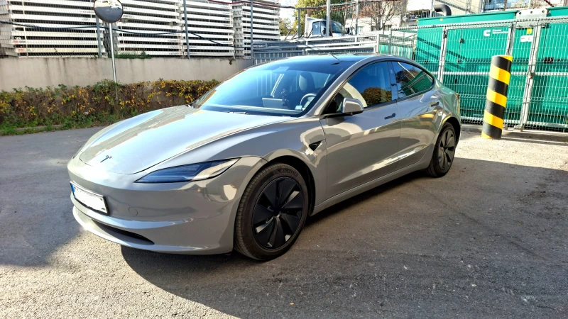 Tesla Model 3 LFP