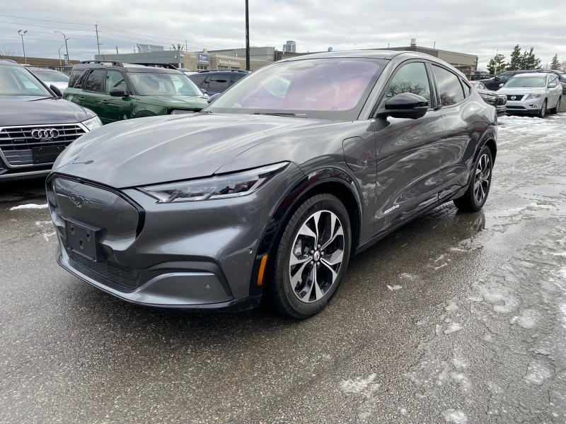 Ford Mustang Mach-E Premium AWD CARFAX АВТО КРЕДИТ , снимка 3 - Автомобили и джипове - 53247032