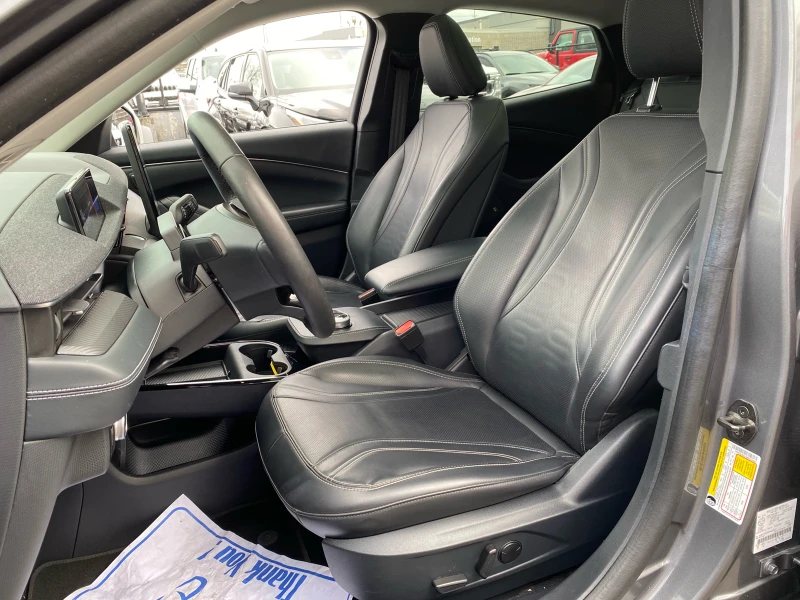 Ford Mustang Mach-E Premium AWD CARFAX АВТО КРЕДИТ , снимка 8 - Автомобили и джипове - 53247032