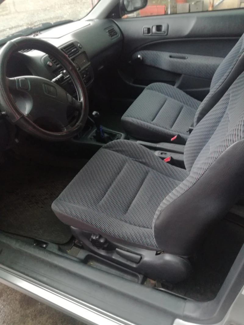 Honda Civic 1.4 бензин, снимка 4 - Автомобили и джипове - 53380229
