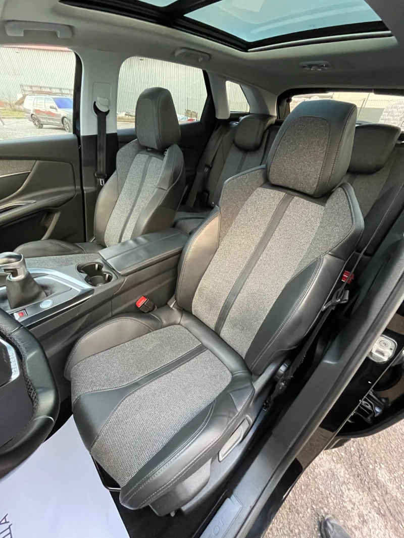 Peugeot 3008  1.2 PureTech LED/DIGITAL/PANORAMA, снимка 13 - Автомобили и джипове - 53402281