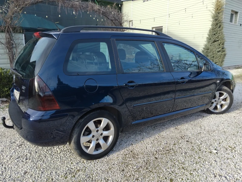 Peugeot 307 1.6HDI//КЛИМА//FEIS, снимка 12 - Автомобили и джипове - 53539207