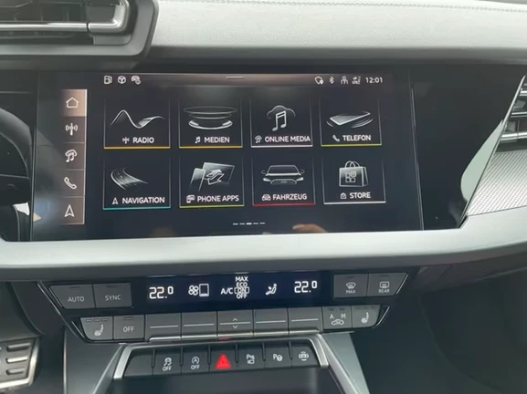 Audi A3 Sportback 35 TDI = S-line = Гаранция - изображение 9