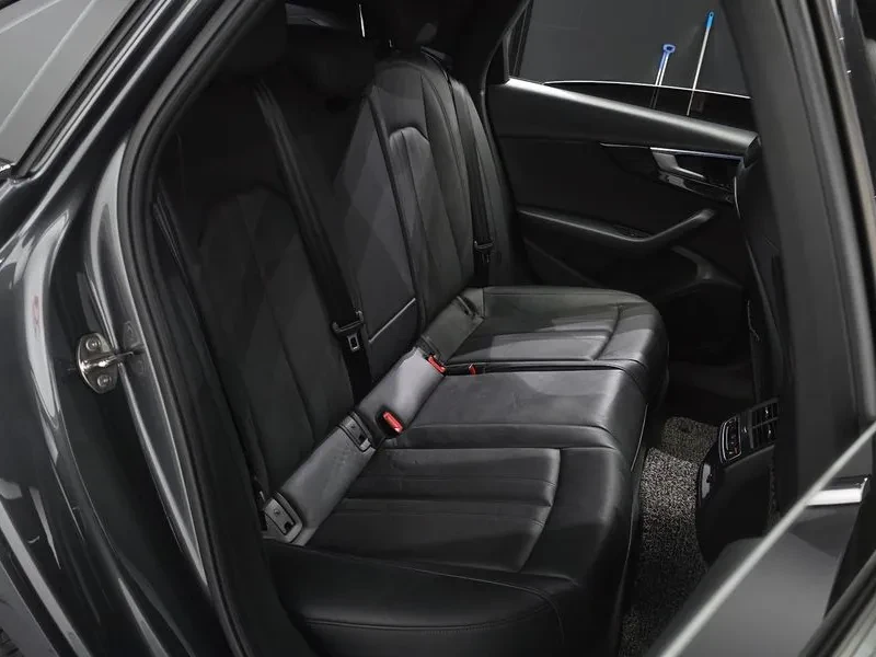 Audi A4 40 TFSI PREMIUM, снимка 12 - Автомобили и джипове - 54739448